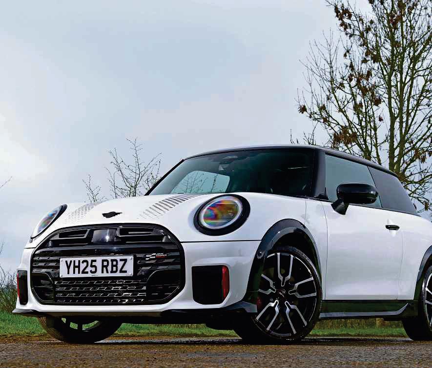 MINI JCW HATCH